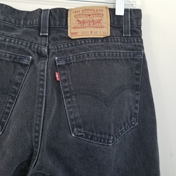 Levi's VTG 550 High-Rise Relaxed Fit Tapered Leg - Picture 5 of 8